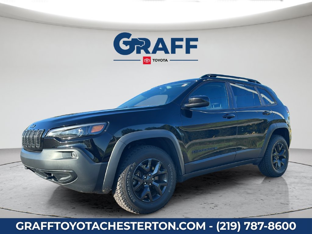 Used 2020 Jeep Cherokee Latitude AWD/4WD image 2