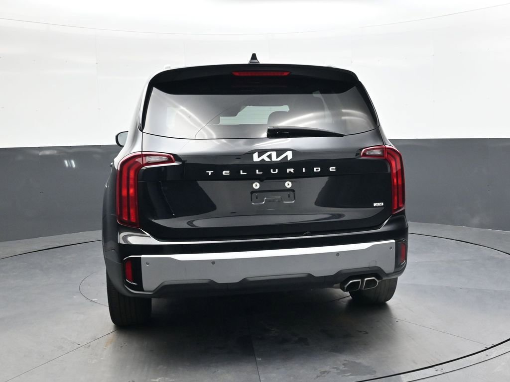 Used 2023 Kia Telluride S w/ S Sunroof Package image 5