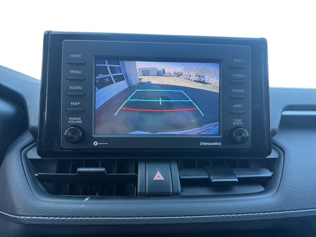 Used 2021 Toyota RAV4 XLE image 20