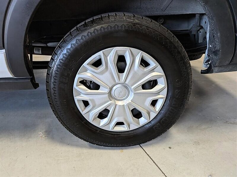 Used 2024 Ford Transit 350 XLT RWD image 14