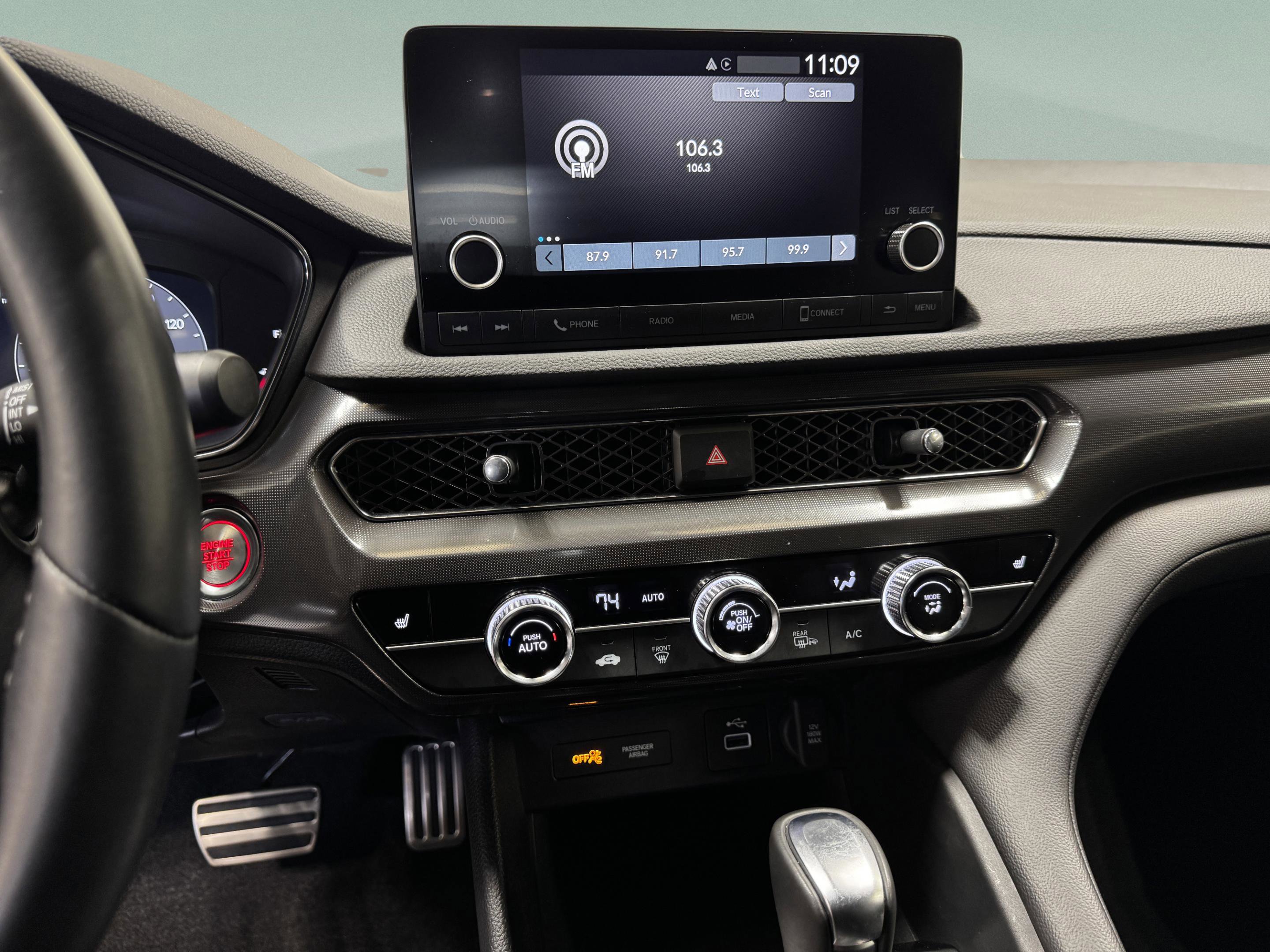 Certified 2025 Acura Integra A-Spec image 22