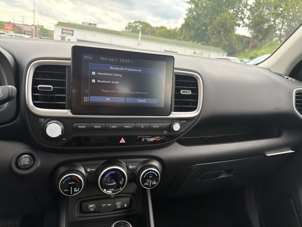 New 2026 Hyundai Venue SEL FWD image 24