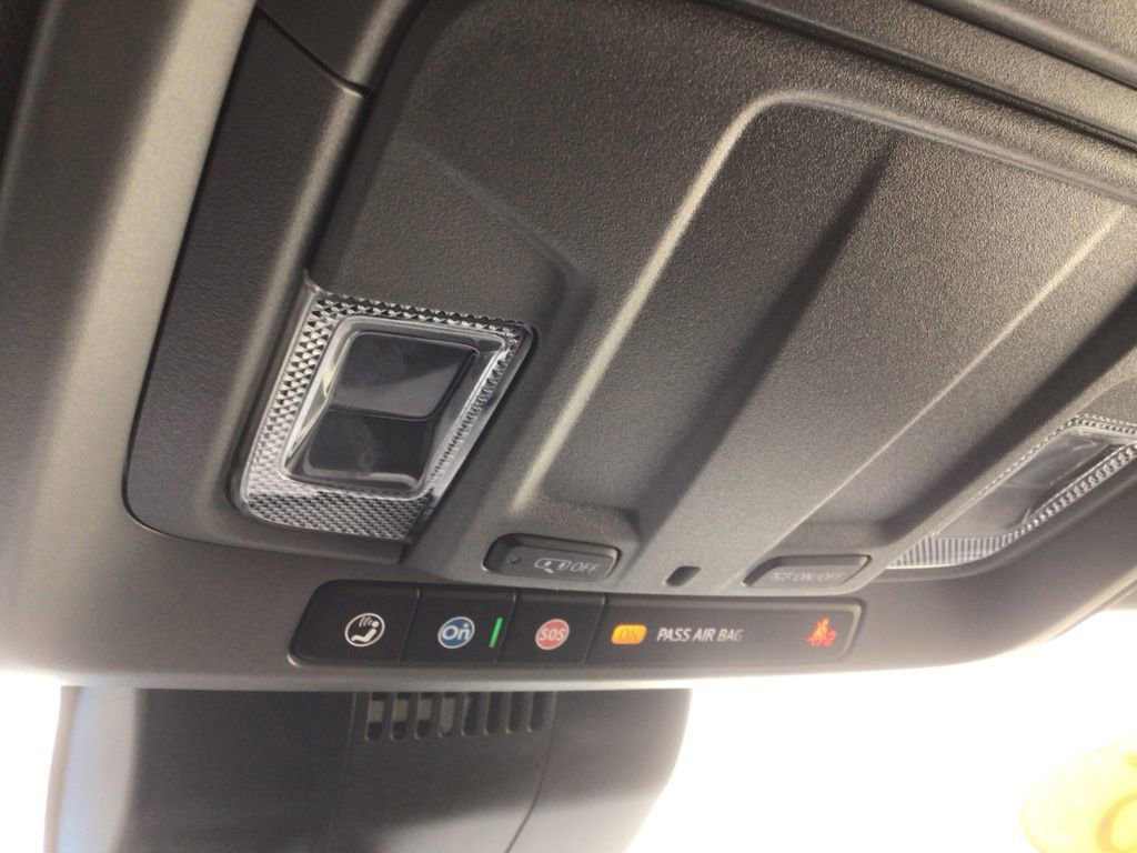 Used 2025 Chevrolet Silverado 1500 LT image 21