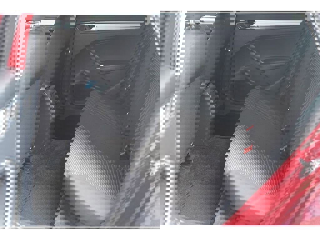 Used 2016 Volkswagen Passat 1.8T S image 11