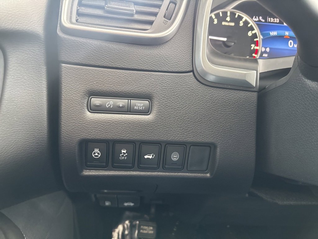 Used 2024 Nissan Murano SV image 20