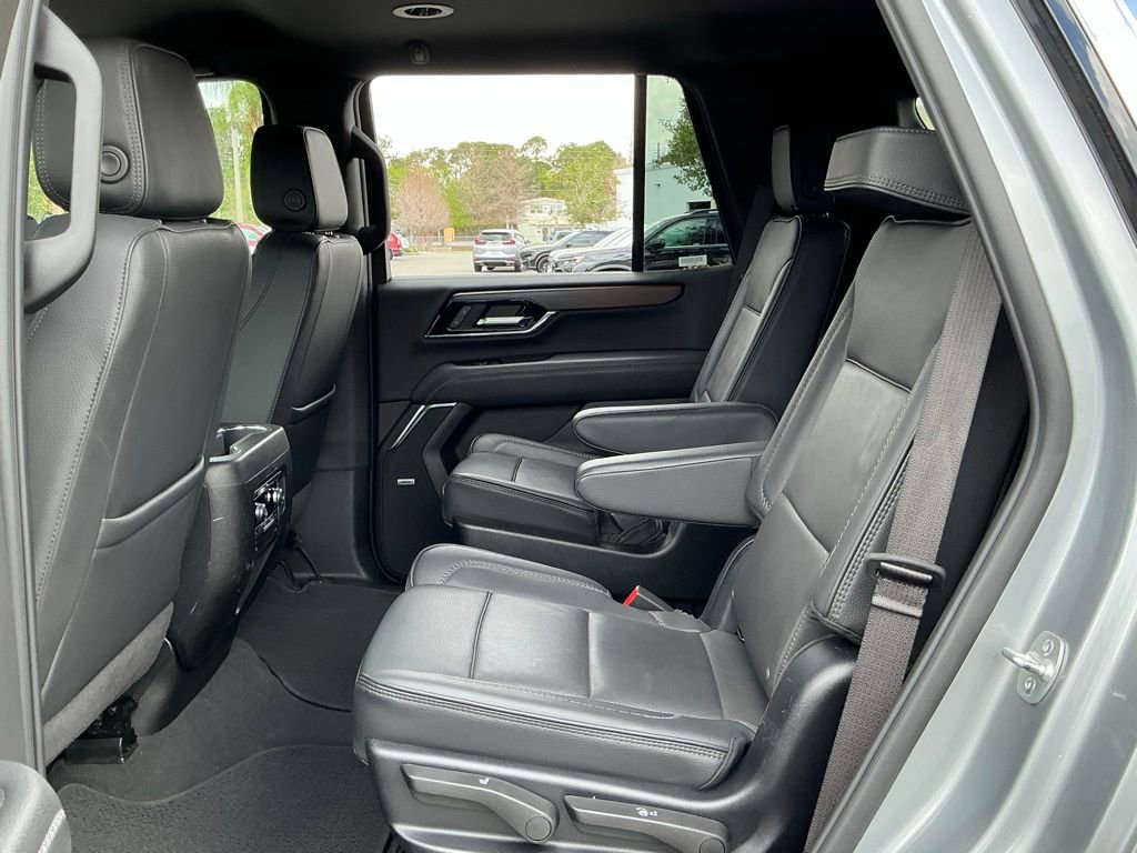 Used 2025 GMC Yukon Denali image 29