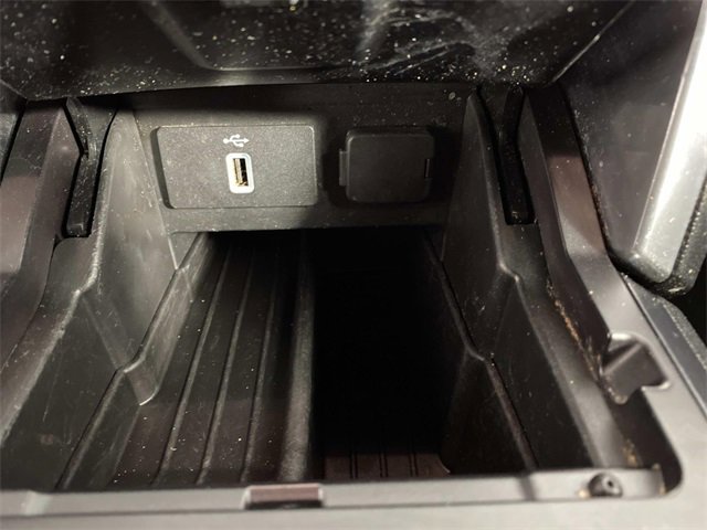 Used 2018 Ford Explorer Limited image 25