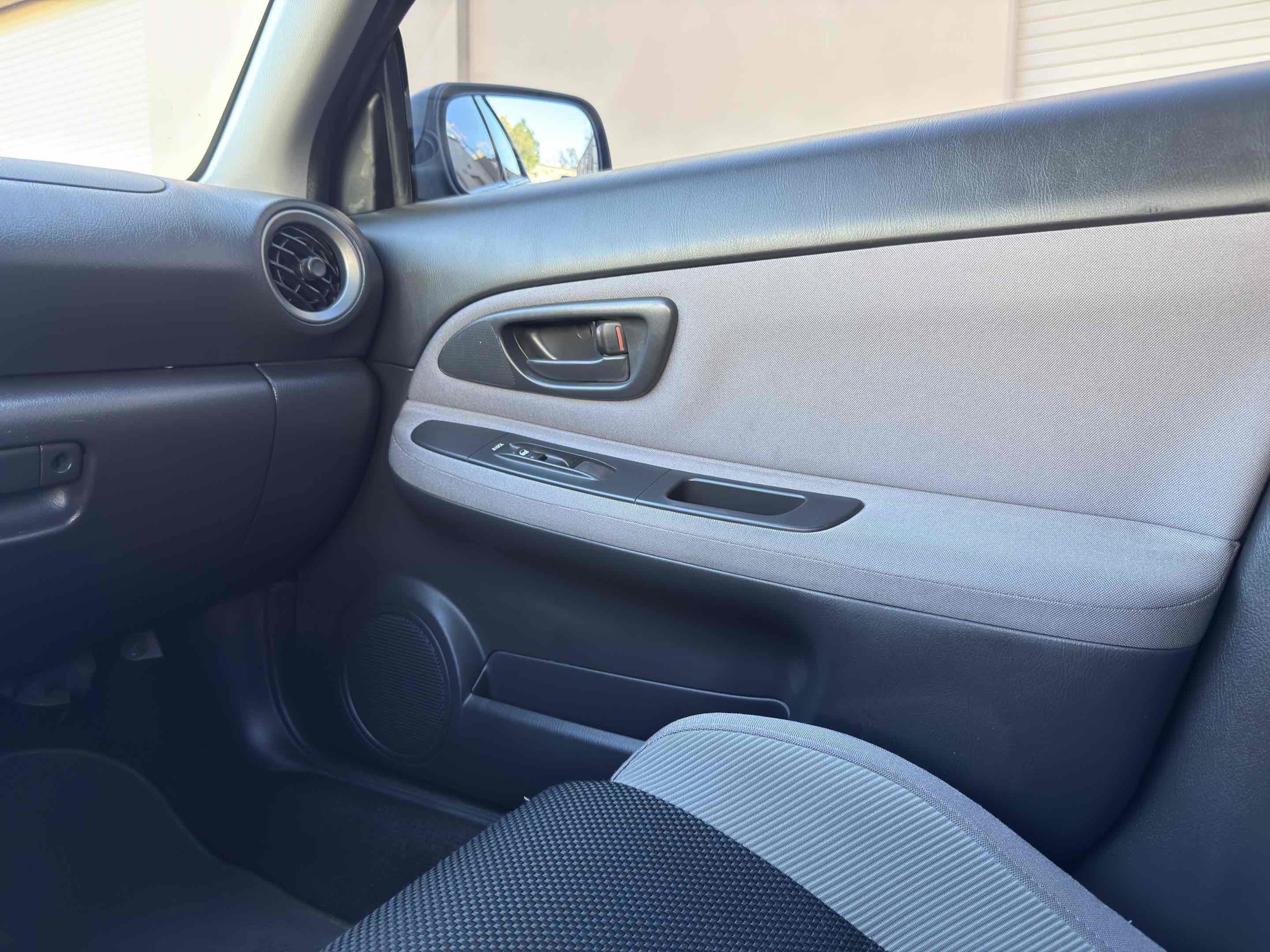 Used 2007 Subaru Impreza 2.5i image 31