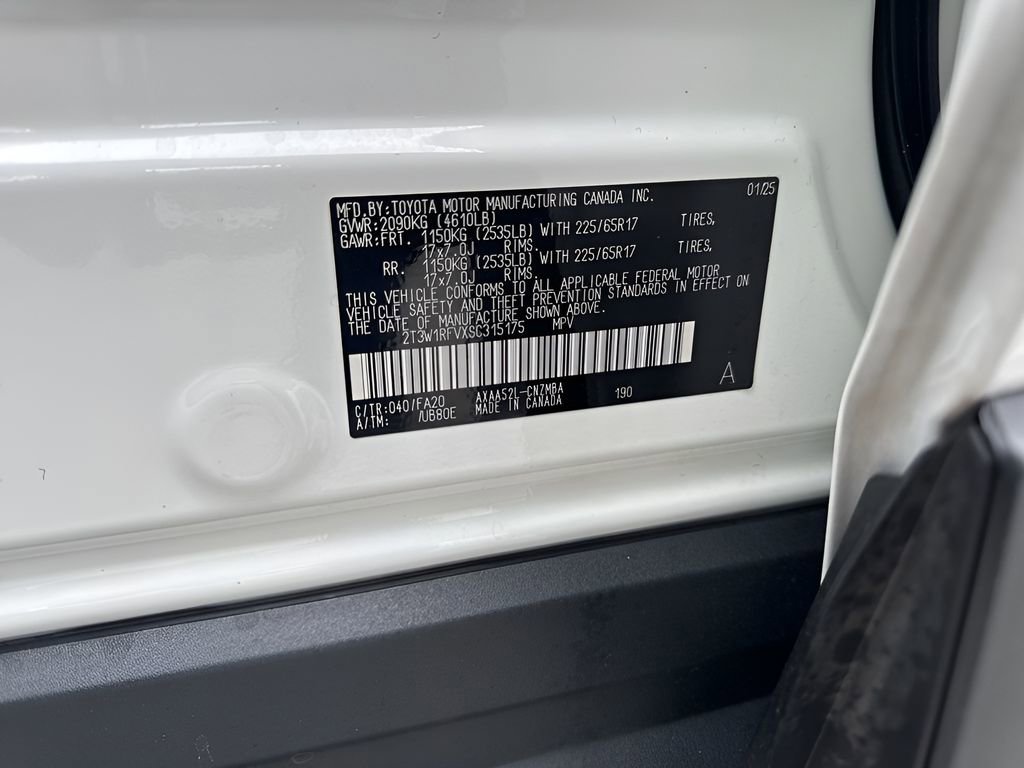 Used 2025 Toyota RAV4 XLE w/ Convenience Package FWD image 38