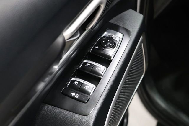 Used 2025 Kia Telluride S FWD image 19