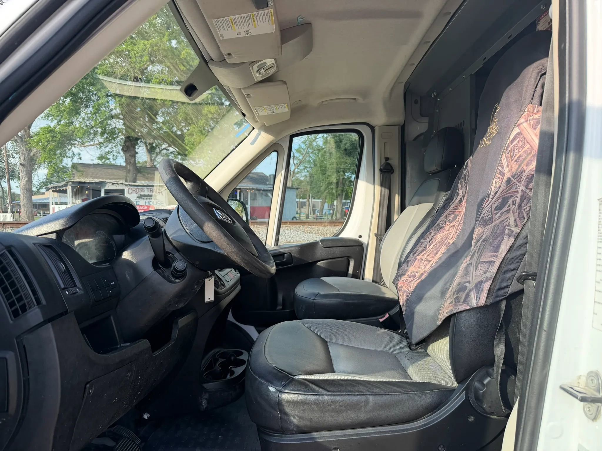 Used 2016 RAM ProMaster 2500 w/ Interior Convenience Group image 20