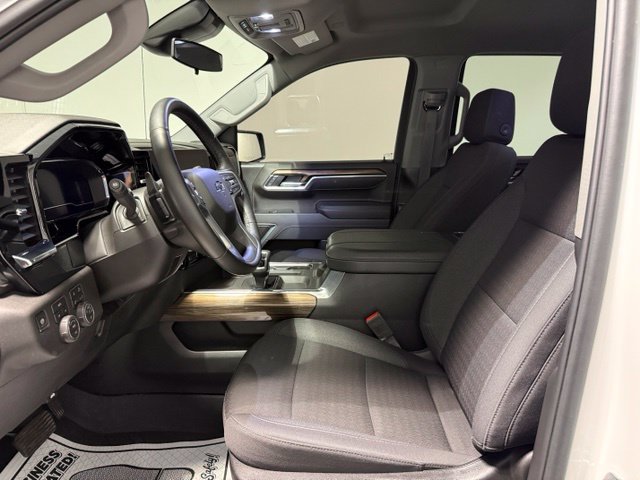 Certified 2025 Chevrolet Silverado 1500 RST w/ Convenience Package II AWD/4WD image 12
