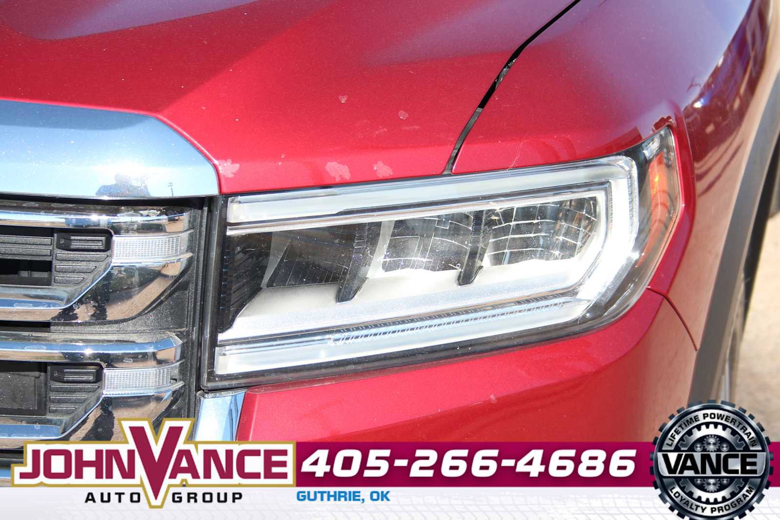 Used 2020 GMC Acadia SLT w/ Driver Alert Package II image 4