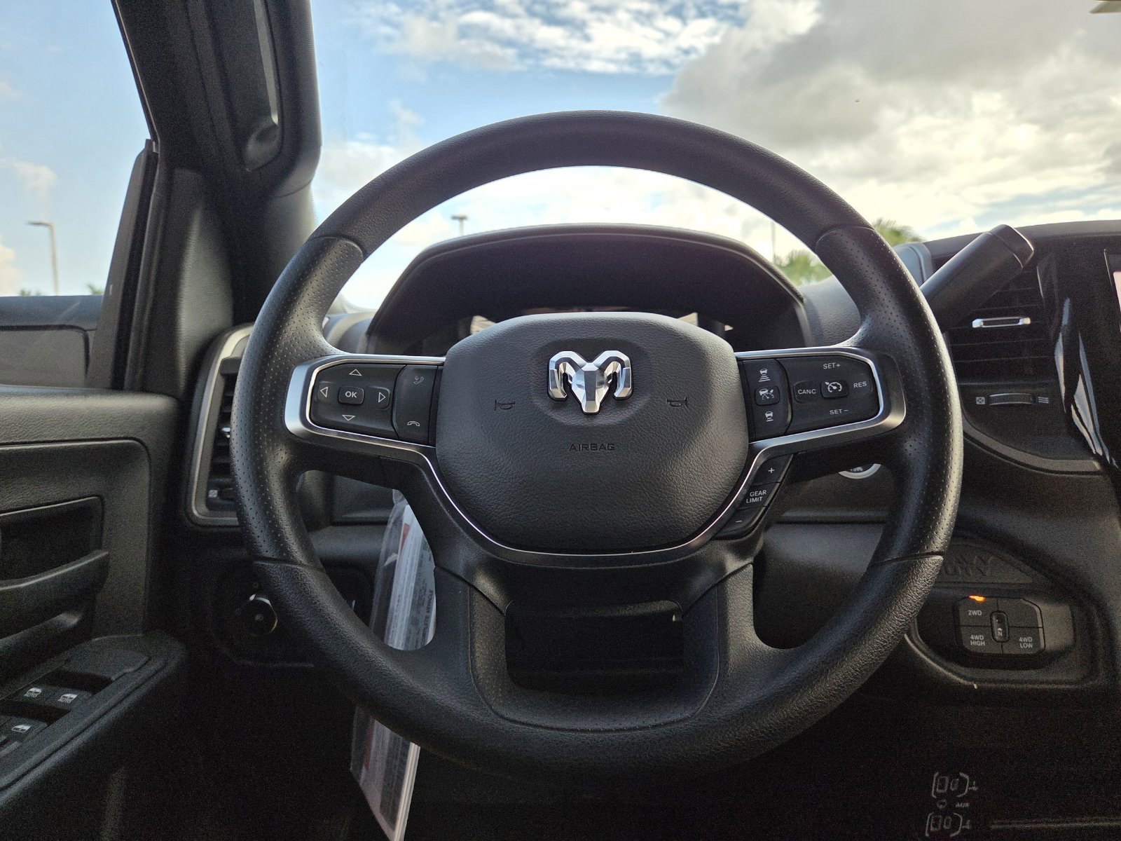 New 2026 RAM 3500 Tradesman AWD/4WD image 46