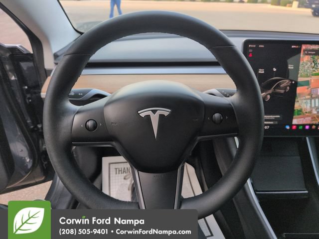 Used 2020 Tesla Model 3 Long Range AWD/4WD image 13