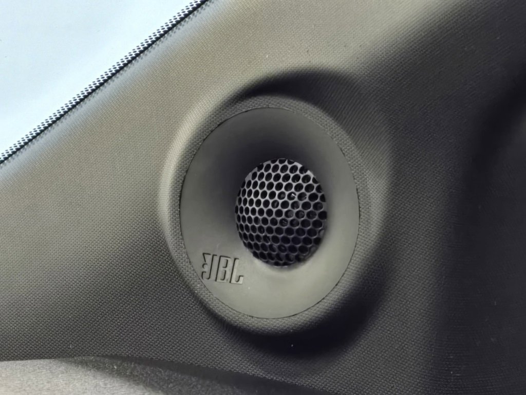 New 2026 Toyota Sienna Limited image 10