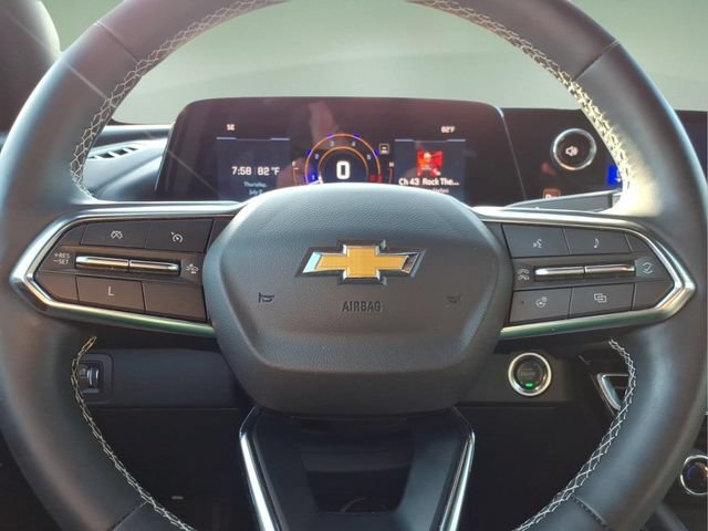 Used 2024 Chevrolet Traverse LT w/ Trailering Package FWD image 24