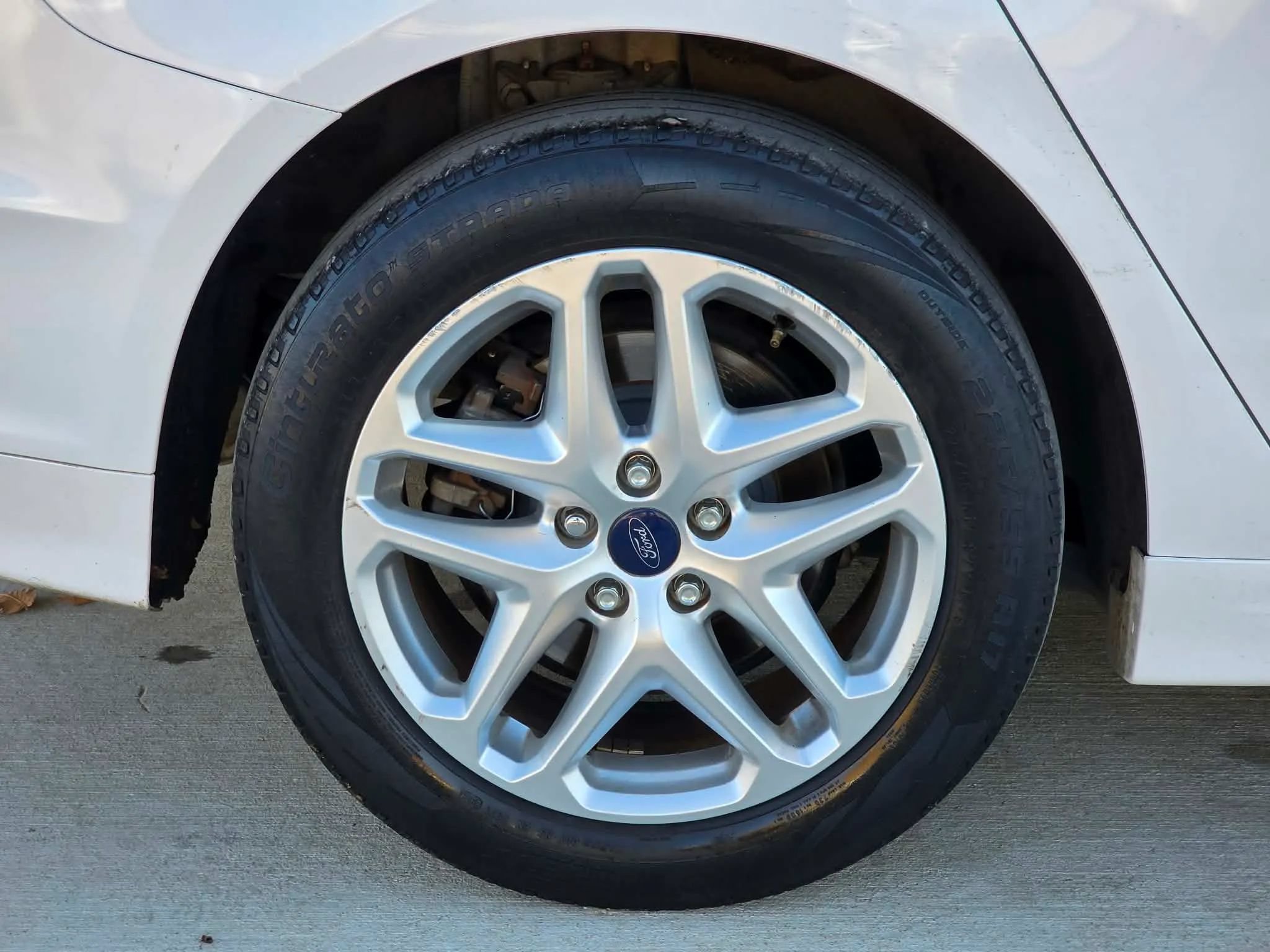 Used 2013 Ford Fusion SE FWD image 26