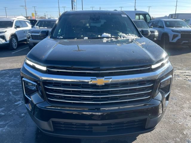 New 2026 Chevrolet Traverse LT w/ LPO, Floor Liner Package FWD image 2