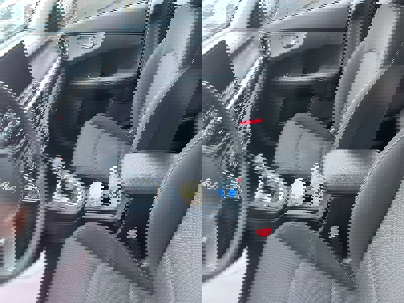 Used 2024 Kia Forte LXS image 25