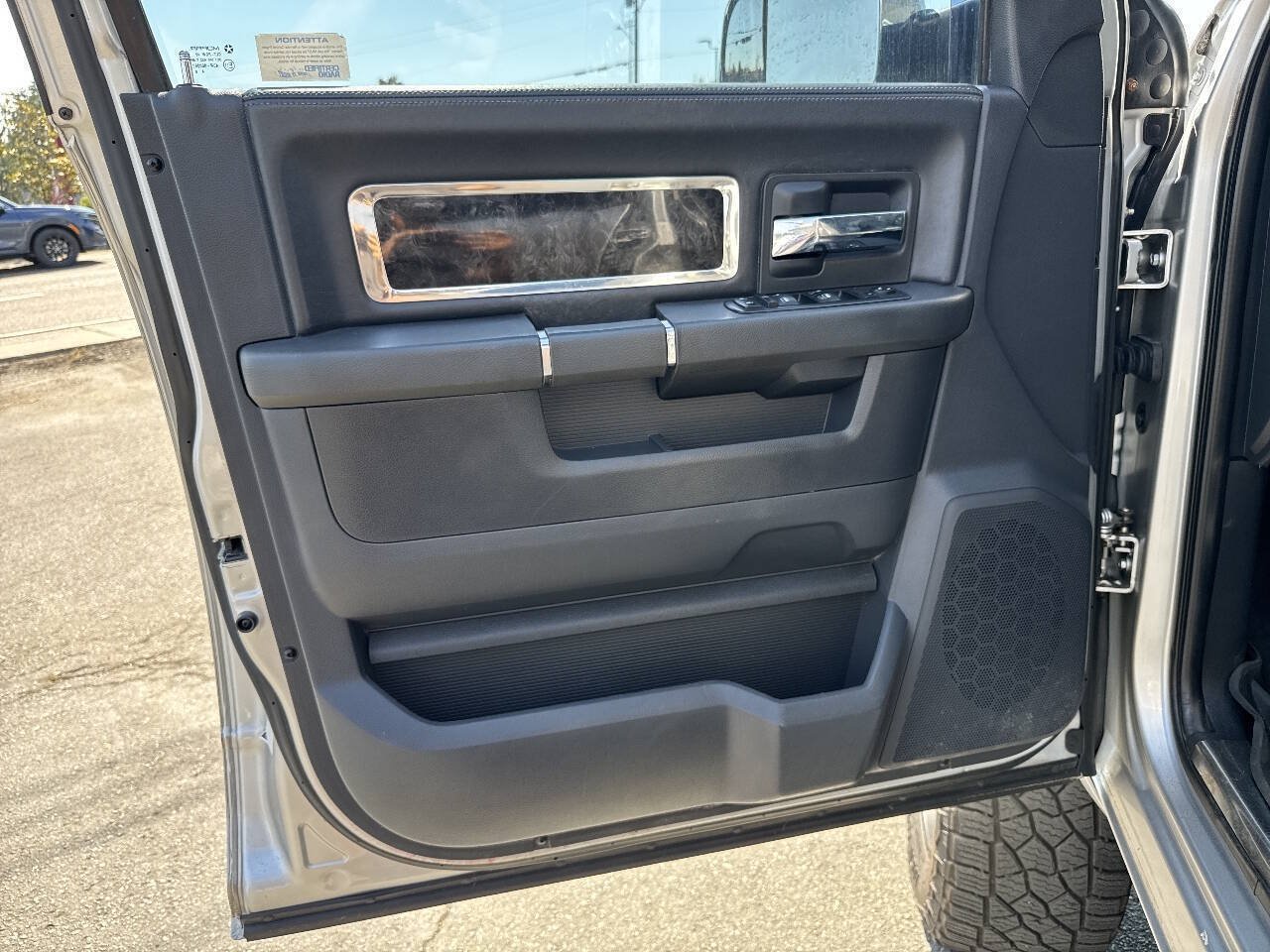 Used 2012 RAM 3500 Laramie Limited AWD/4WD image 28