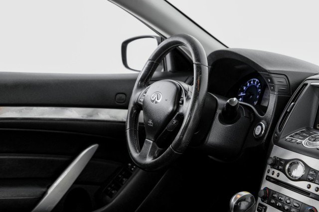 Used 2011 INFINITI G37 Convertible w/ Premium Pkg RWD image 10