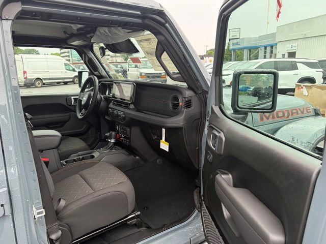 New 2026 Jeep Gladiator Mojave w/ Safety Group AWD/4WD image 27