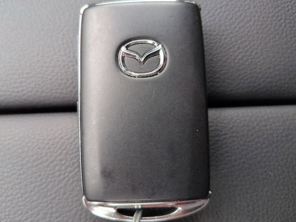 Used 2025 MAZDA CX-50 AWD 2.5 S w/ Cargo Package image 27