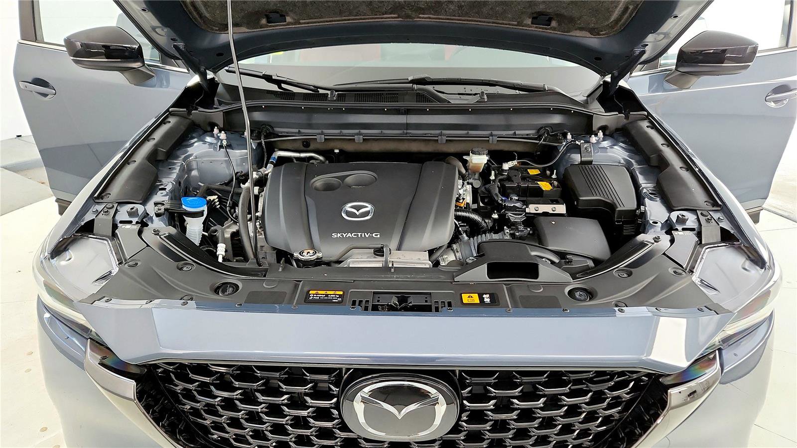 Used 2023 MAZDA CX-5 Carbon Edition image 15