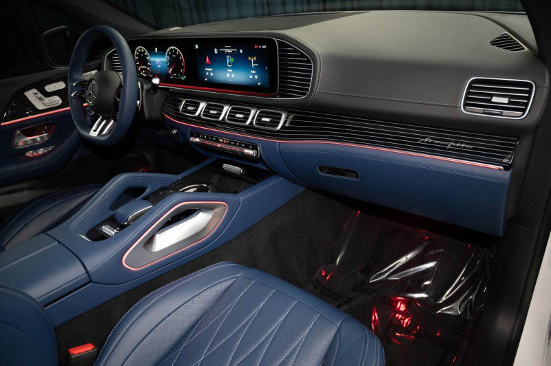 Certified 2025 Mercedes-Benz GLE 53 AMG 4MATIC Coupe image 17