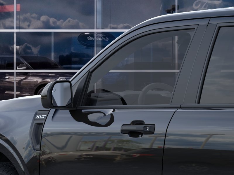 New 2026 Ford Maverick XLT w/ XLT Luxury Package FWD image 21
