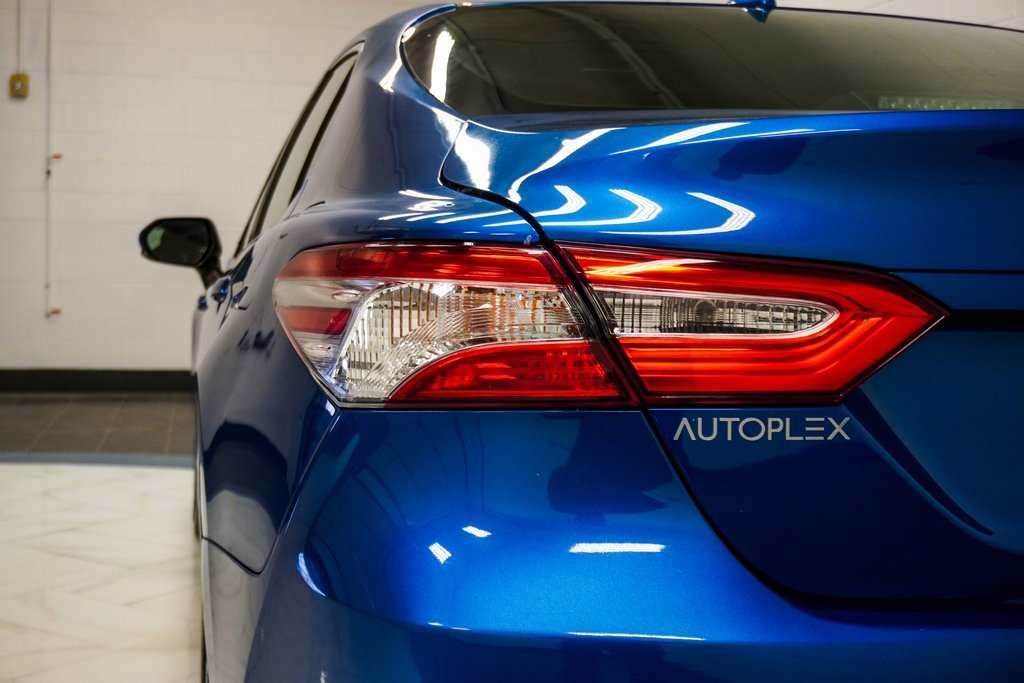 Used 2020 Toyota Camry LE image 36