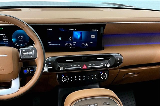 Used 2026 Hyundai Palisade Calligraphy image 6