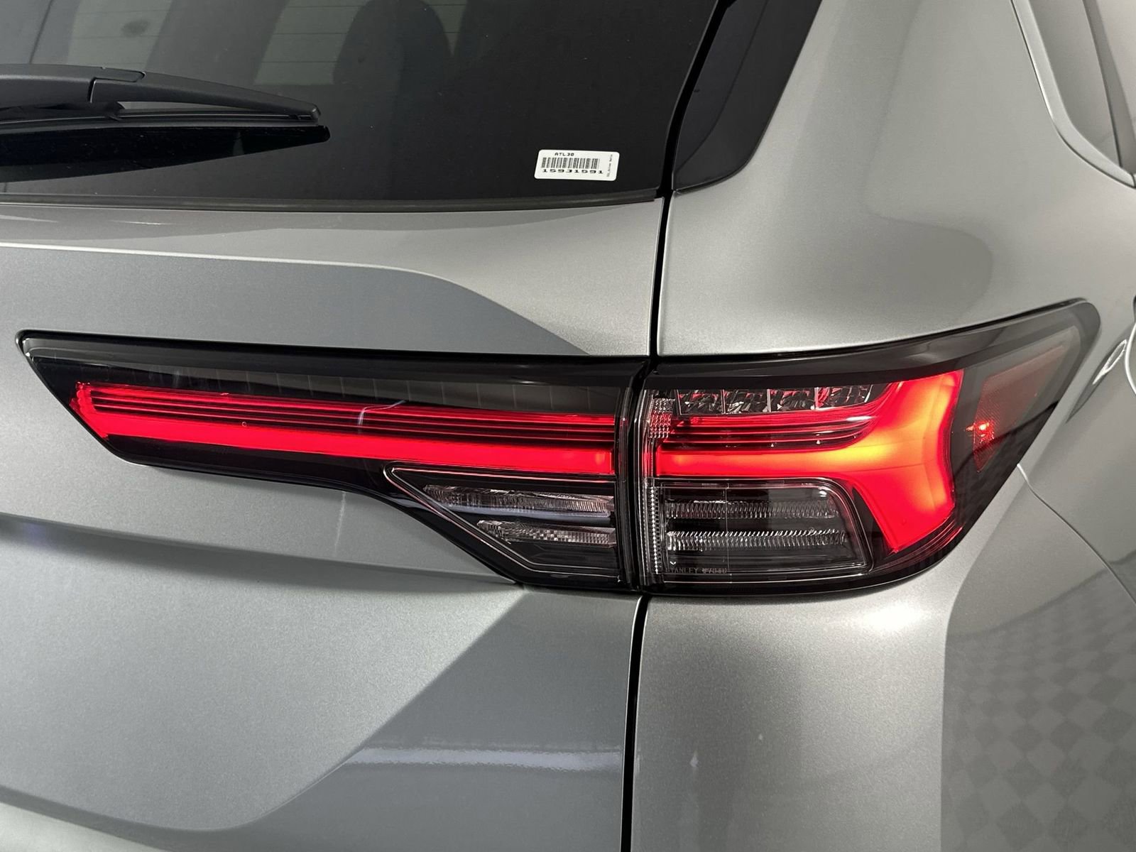 Used 2025 Mitsubishi Outlander ES image 26