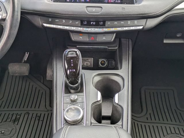 Used 2020 Cadillac XT4 Premium Luxury w/ Driver Awareness Package AWD/4WD image 20