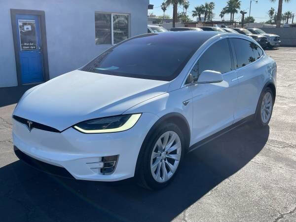 Used 2016 Tesla Model X 90D image 7