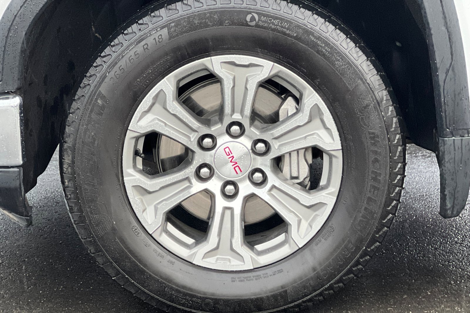 Used 2024 GMC Sierra 1500 SLT image 43