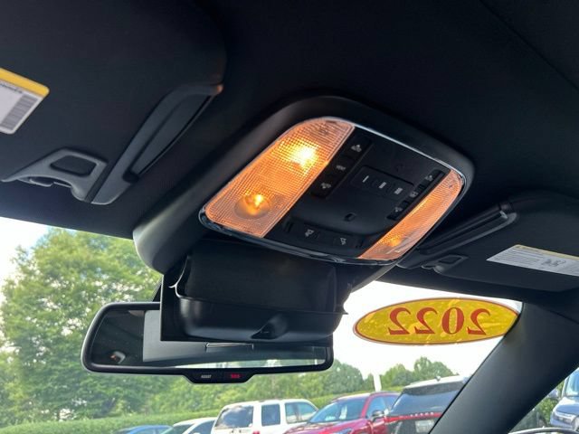 Used 2022 Chrysler 300 S w/ Comfort Group RWD image 28
