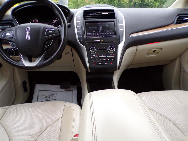 Used 2015 Lincoln MKC AWD w/ Equipment Group 102A Reserve image 28