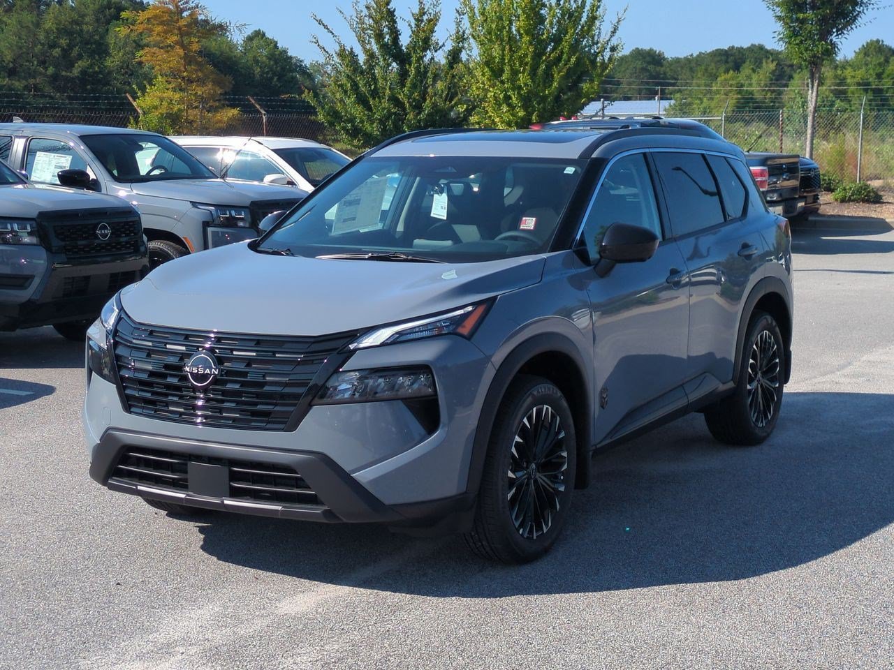 New 2026 Nissan Rogue Dark Armor FWD image 8