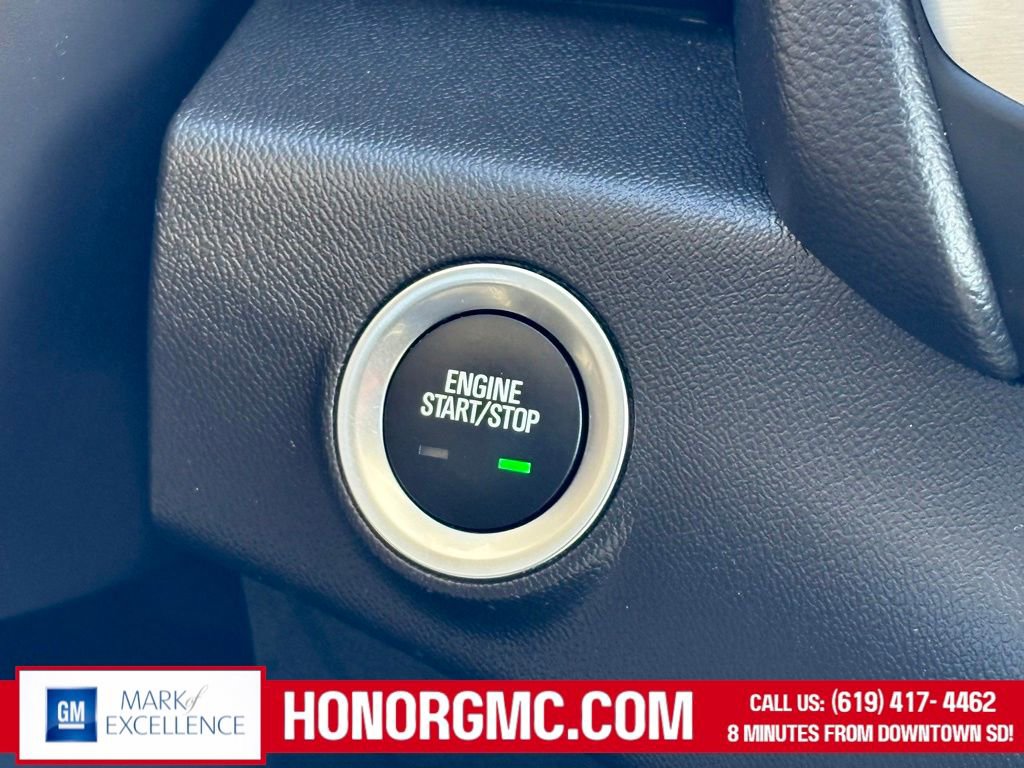 Used 2024 GMC Terrain SLT AWD/4WD image 28