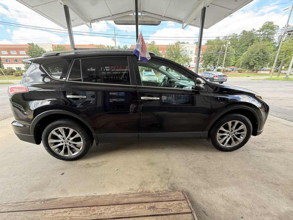 Used 2016 Toyota RAV4 Limited w/ Advanced Technology Package AWD/4WD image 4