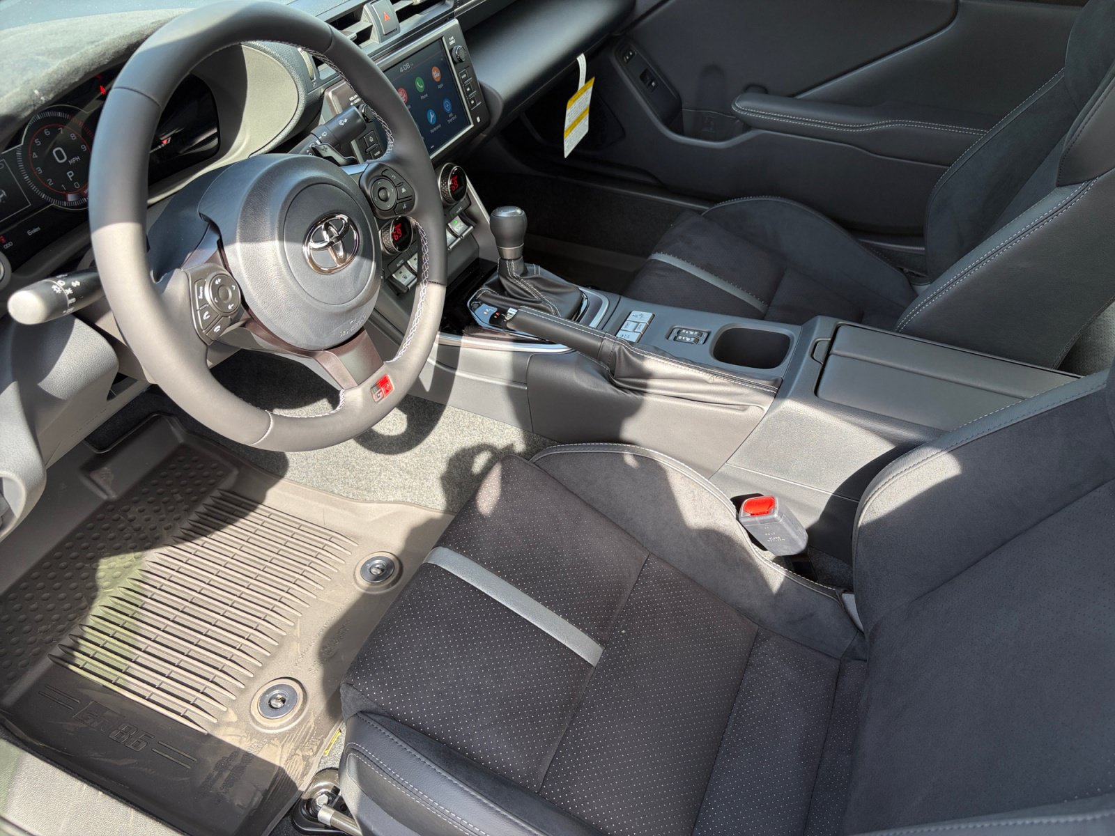 New 2026 Toyota GR86 Premium RWD image 10