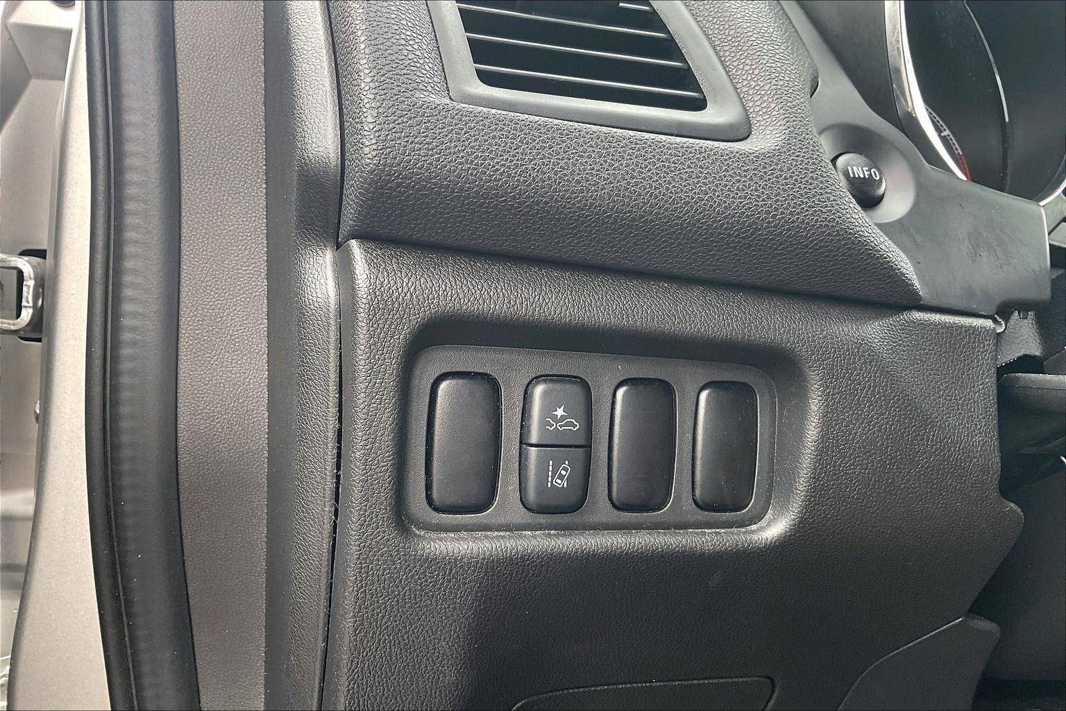 Used 2024 Mitsubishi Outlander Sport ES AWD/4WD image 33