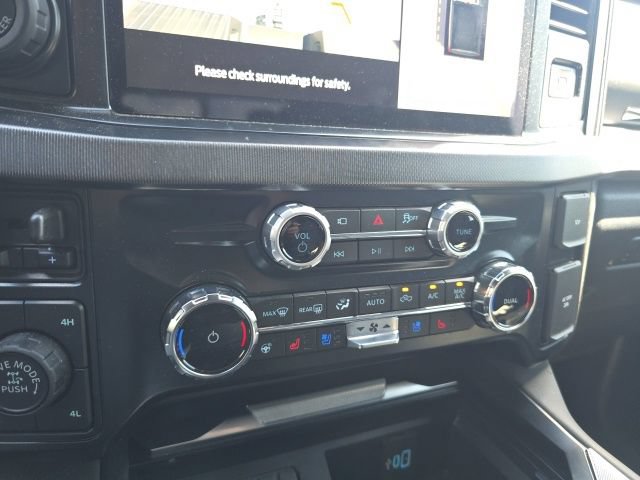 Used 2025 Ford F250 Platinum w/ Tremor Off-Road Package AWD/4WD image 20
