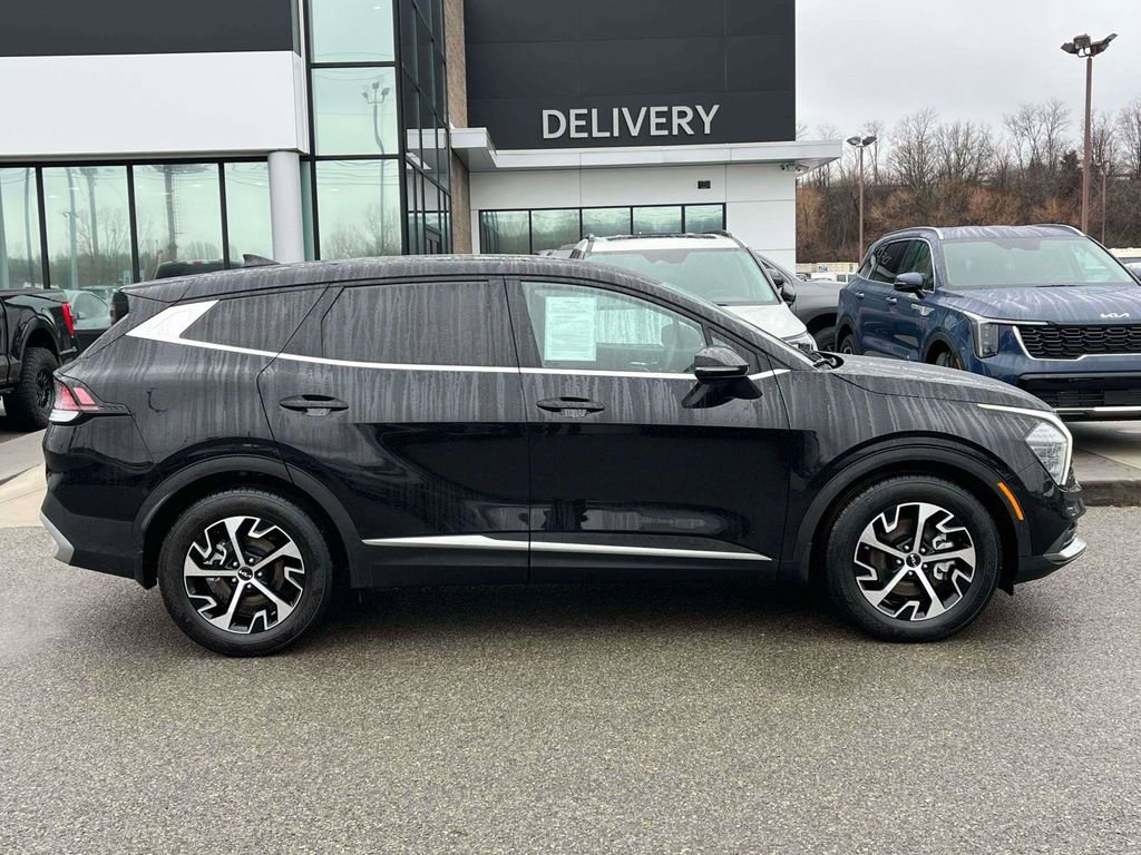 Used 2024 Kia Sportage EX image 26