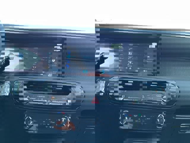 New 2026 Hyundai Palisade Blue SEL 8P image 10