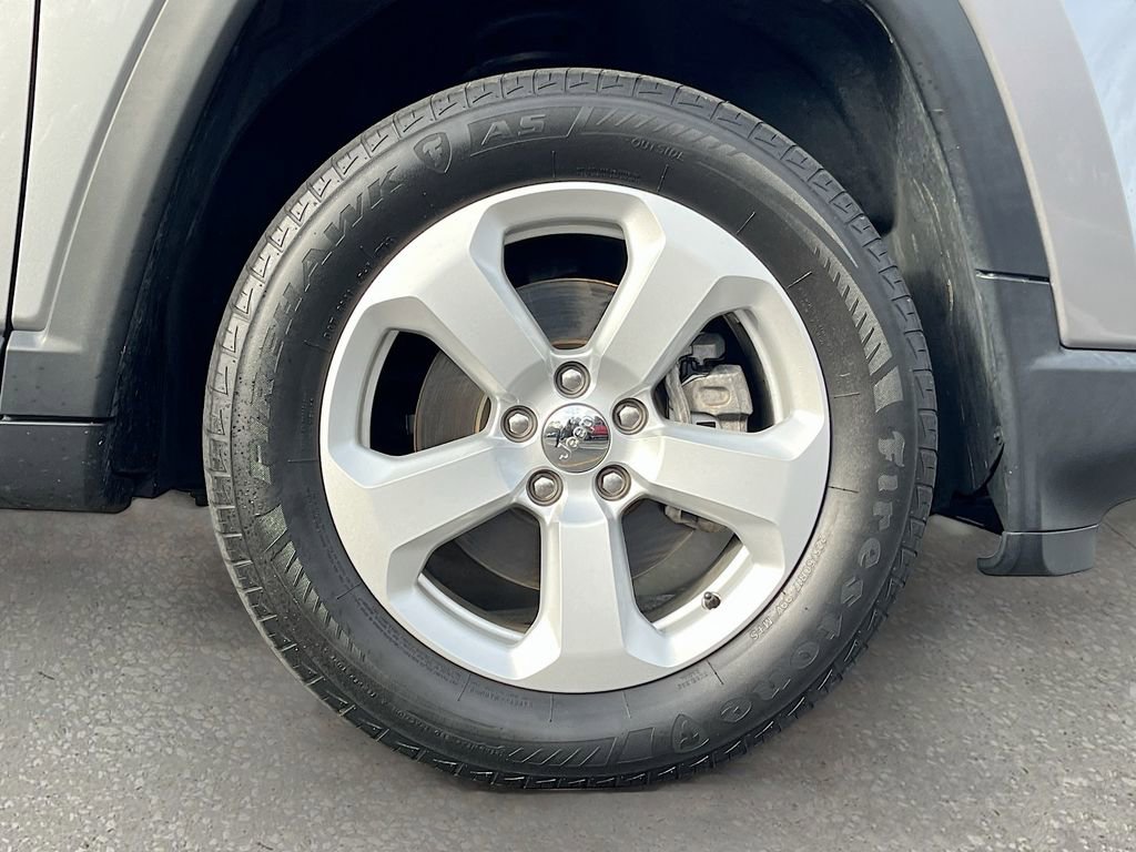 Certified 2020 Jeep Compass Latitude image 26