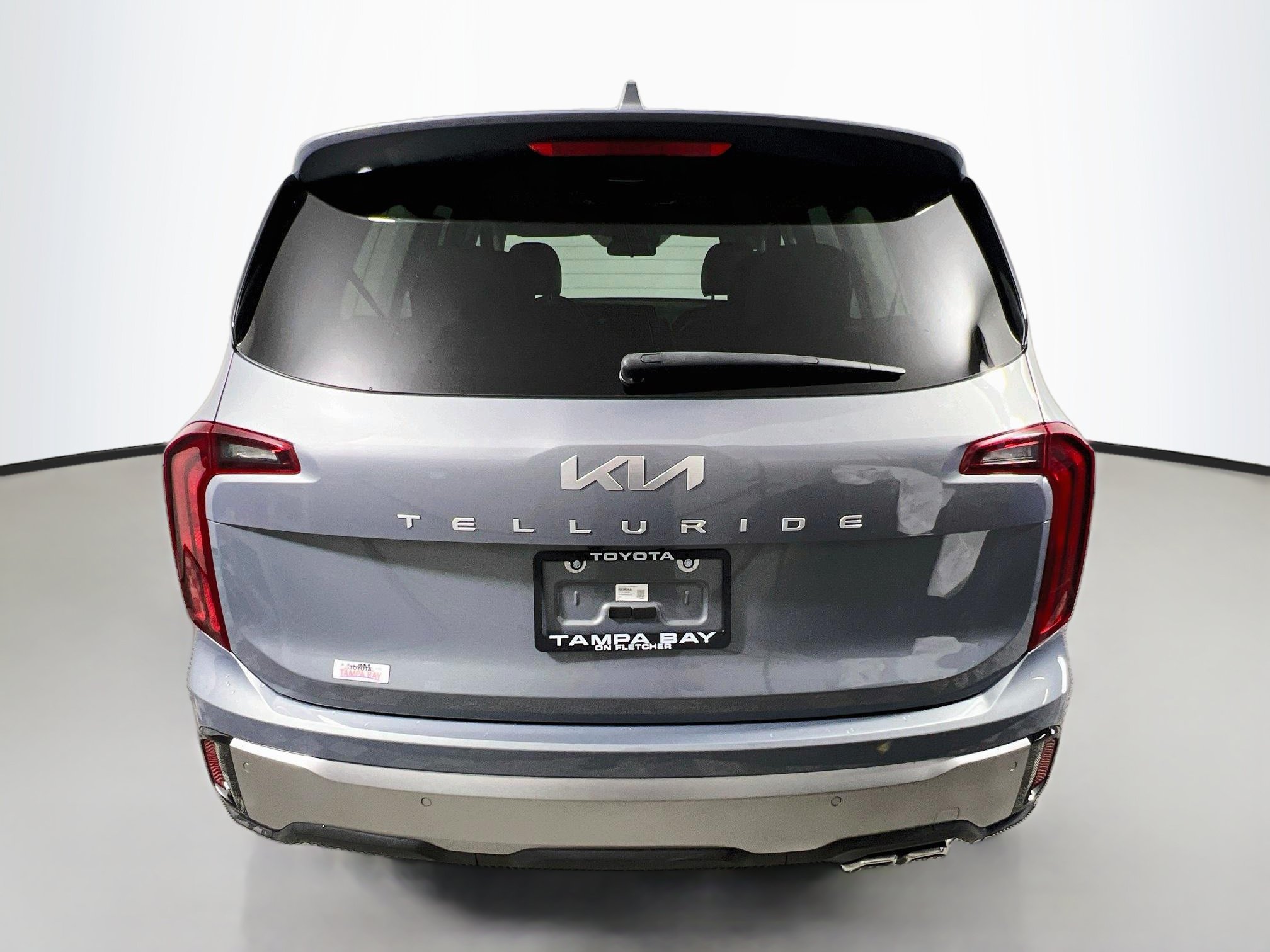 Used 2025 Kia Telluride S FWD image 6