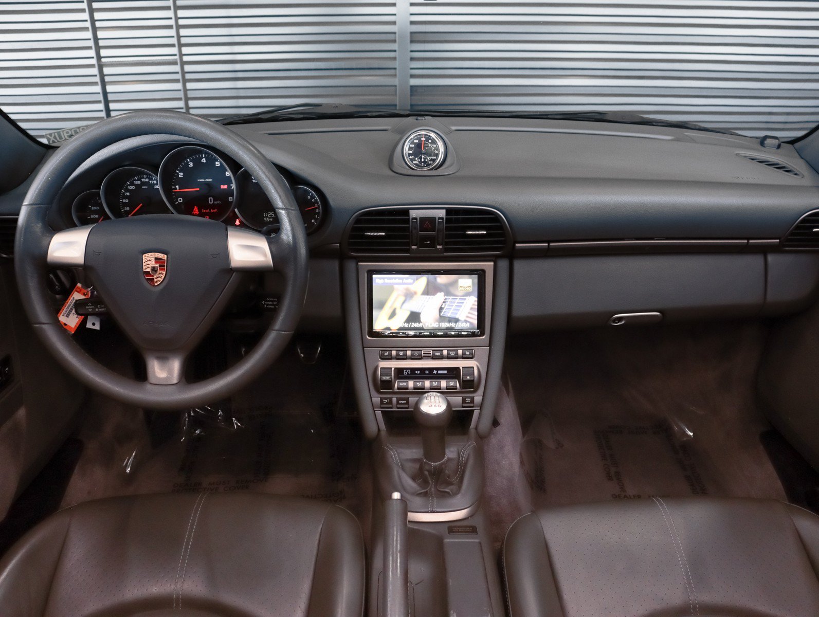 Used 2006 Porsche 911 Carrera RWD image 14